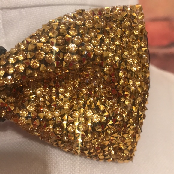 Sparkling Gold Crystal Bow Tie - Picture 12 of 15